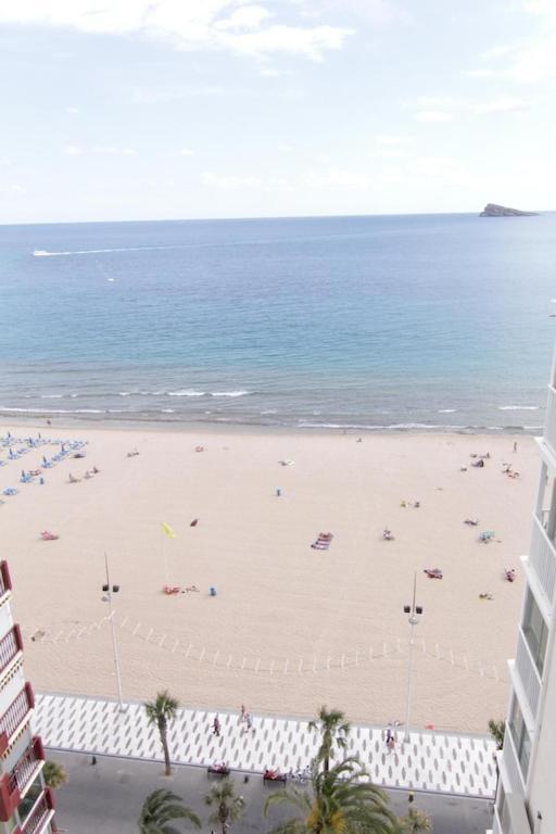 بينايدورم Apartamento Torre Yago, Primera Linea De Playa Para 6 Personas المظهر الخارجي الصورة