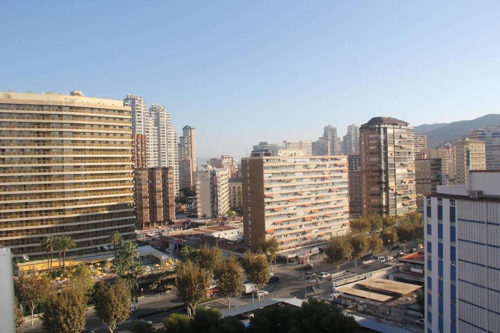 بينايدورم Apartamento Torre Yago, Primera Linea De Playa Para 6 Personas المظهر الخارجي الصورة